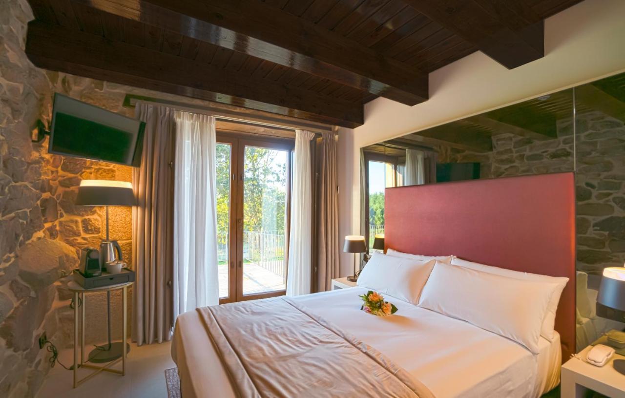 Hotel As Torres Da Hermida Монтерросо Экстерьер фото